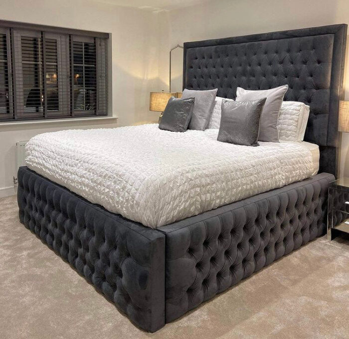 Lissa Chesterfield bed